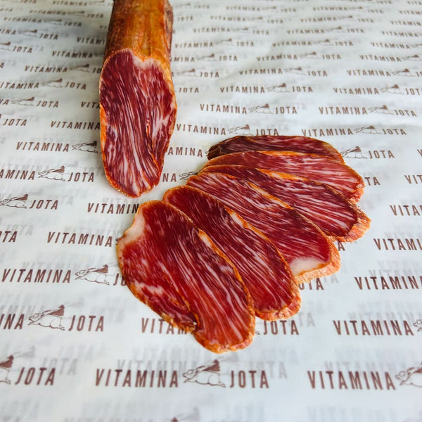 Surtido de embutidos ibéricos de bellota: chorizo, salchichón y lomo